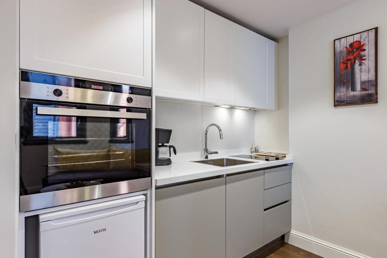 Central Mo Apartment Istanbul Ngoại thất bức ảnh